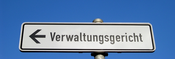 Schild Verwaltungsgericht